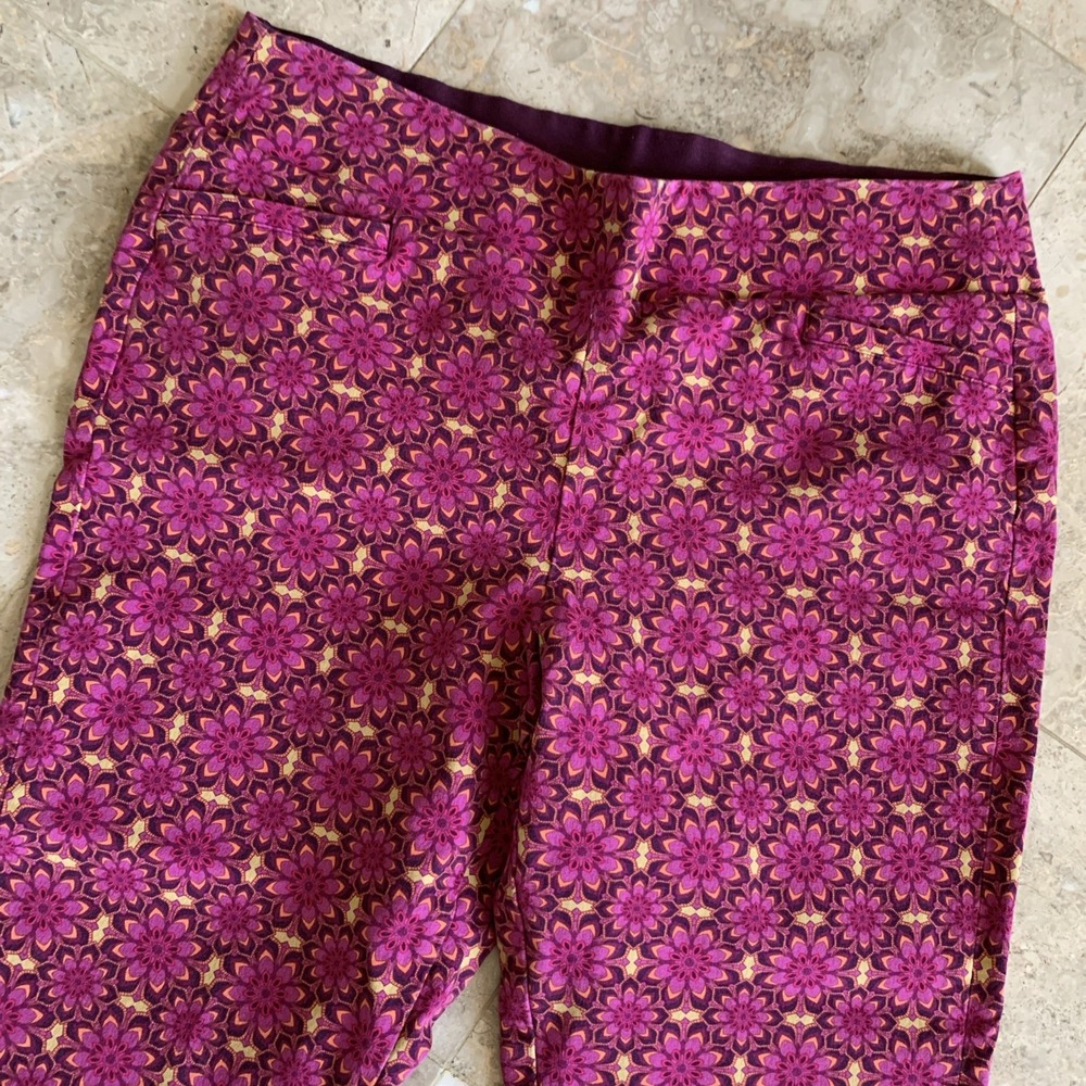 Soft Surroundings Pink Floral Pull On Cropped Pants Size Large Petite Pockets